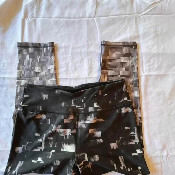 RBX Capri Leggings - Large - Picture 3 of 3